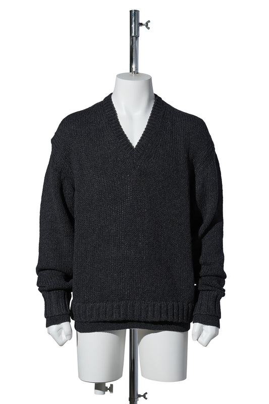 FALSE V-NECK / CHARCOAL LOW