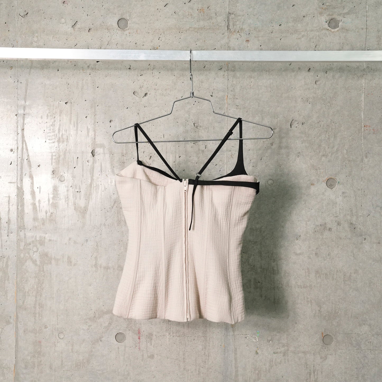 MOUSSELIN SUIT CORSAGE / STONE