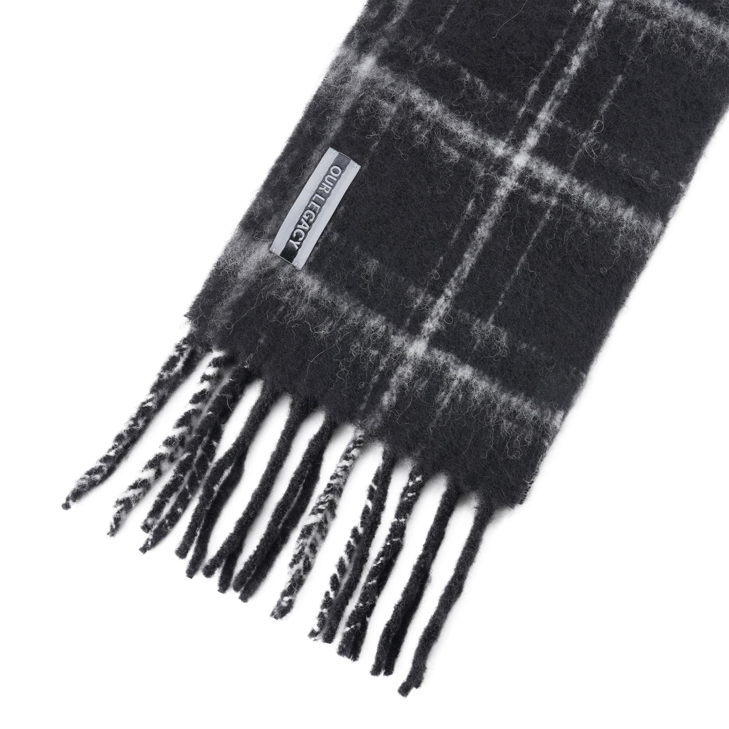 ESTATE SCARF / BLACK FUZZY ALPACA CHECK