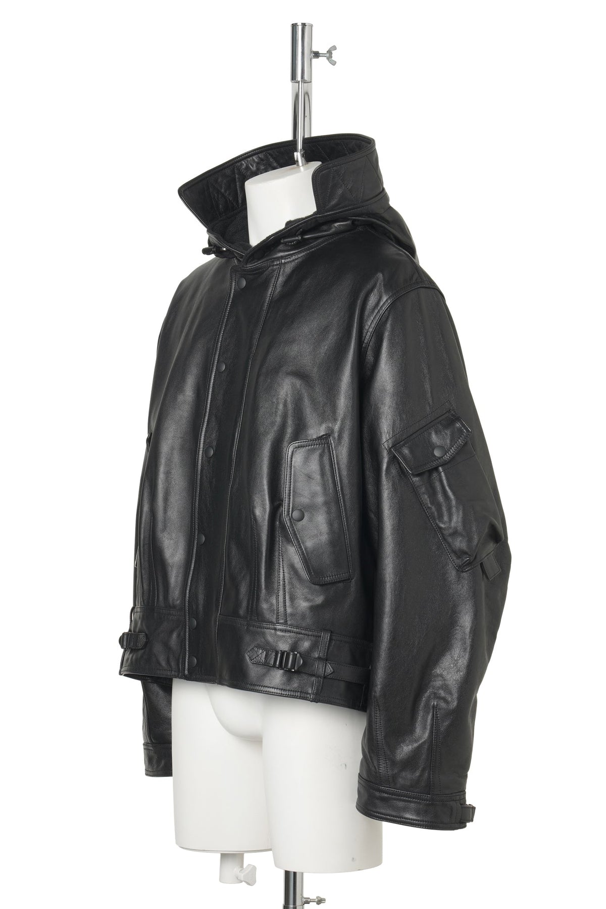 ORBIT JACKET / MALLEABLE BLACK BULLHIDE