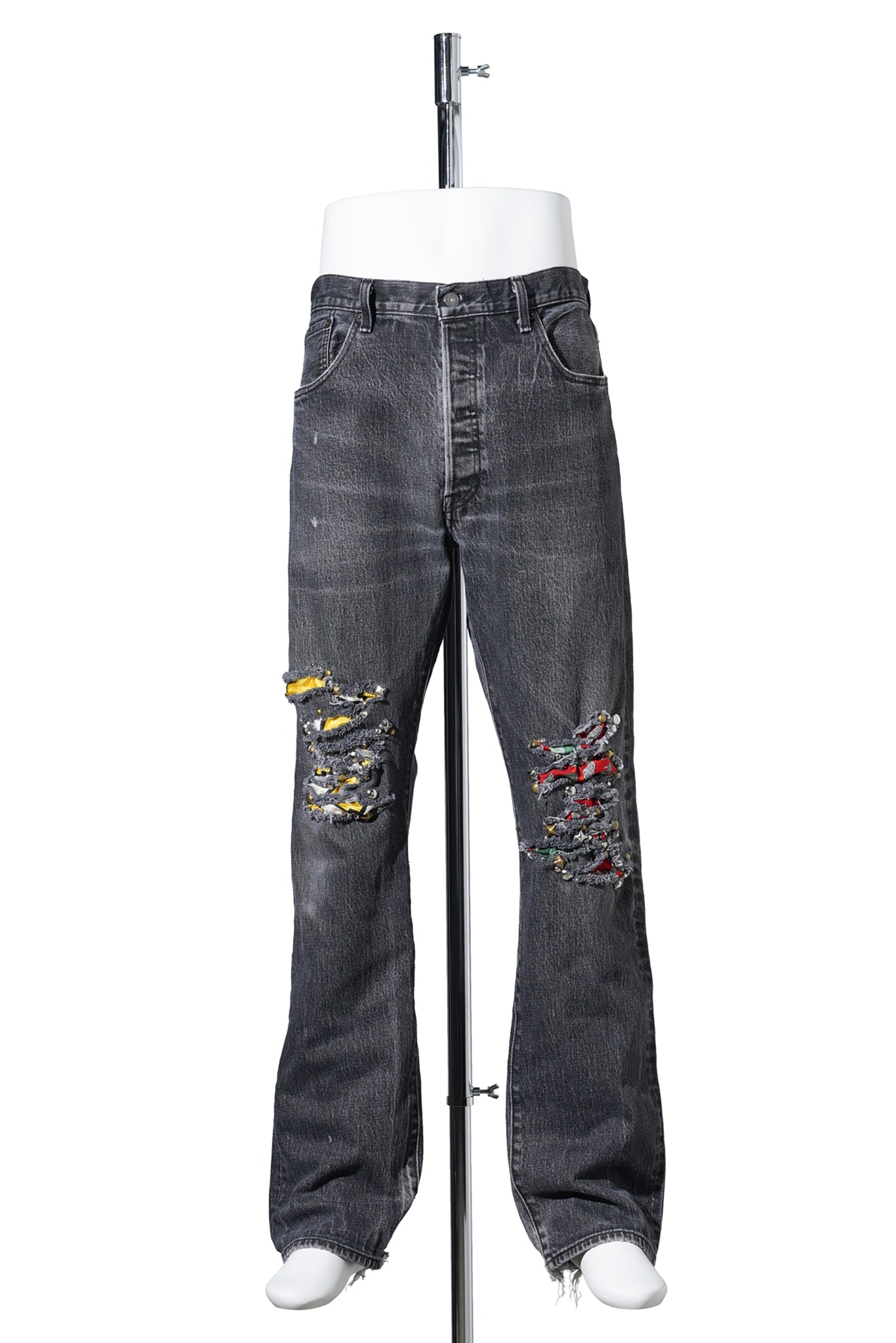 RIPPED JEANS / BLACK