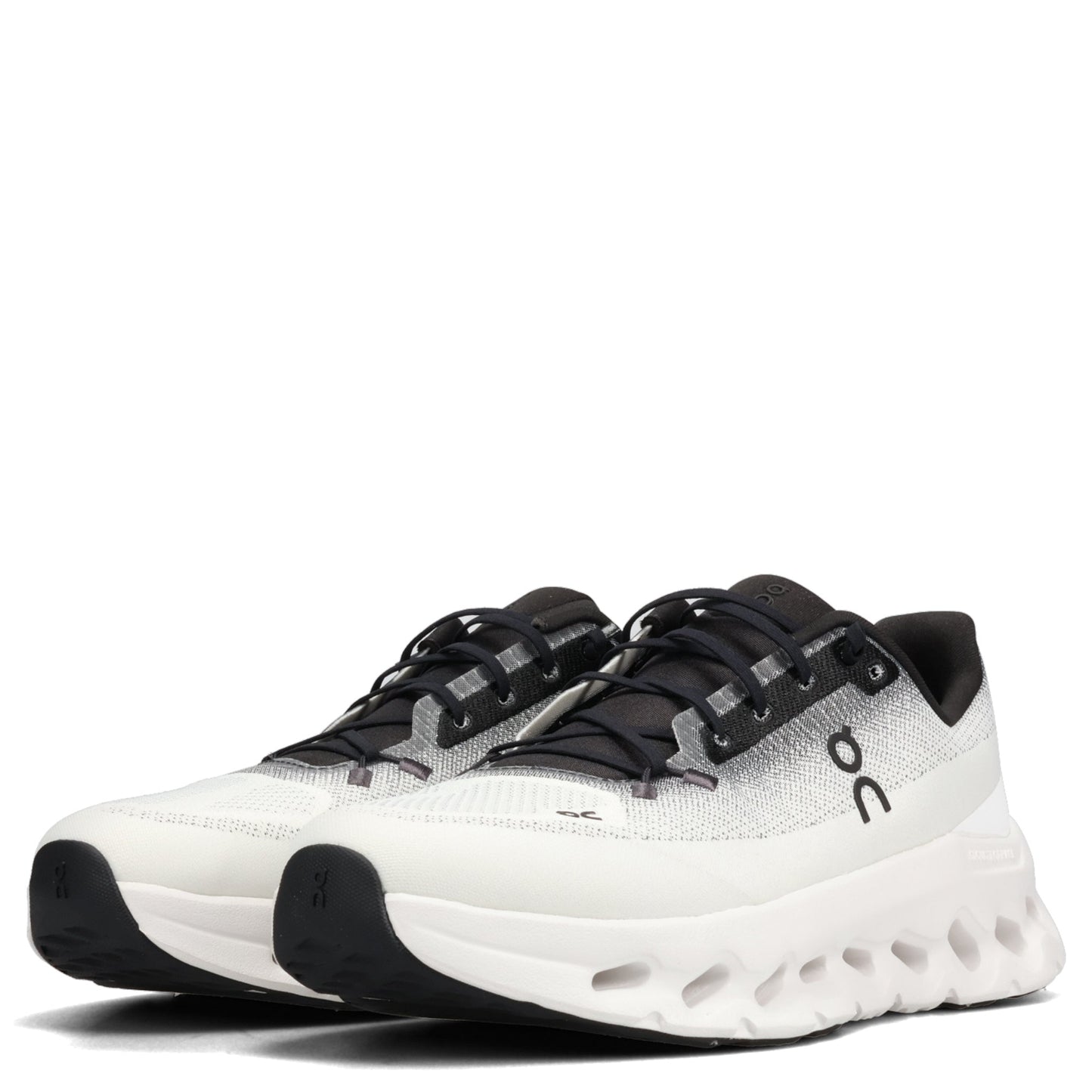 CLOUDTILT / BLACK | IVORY