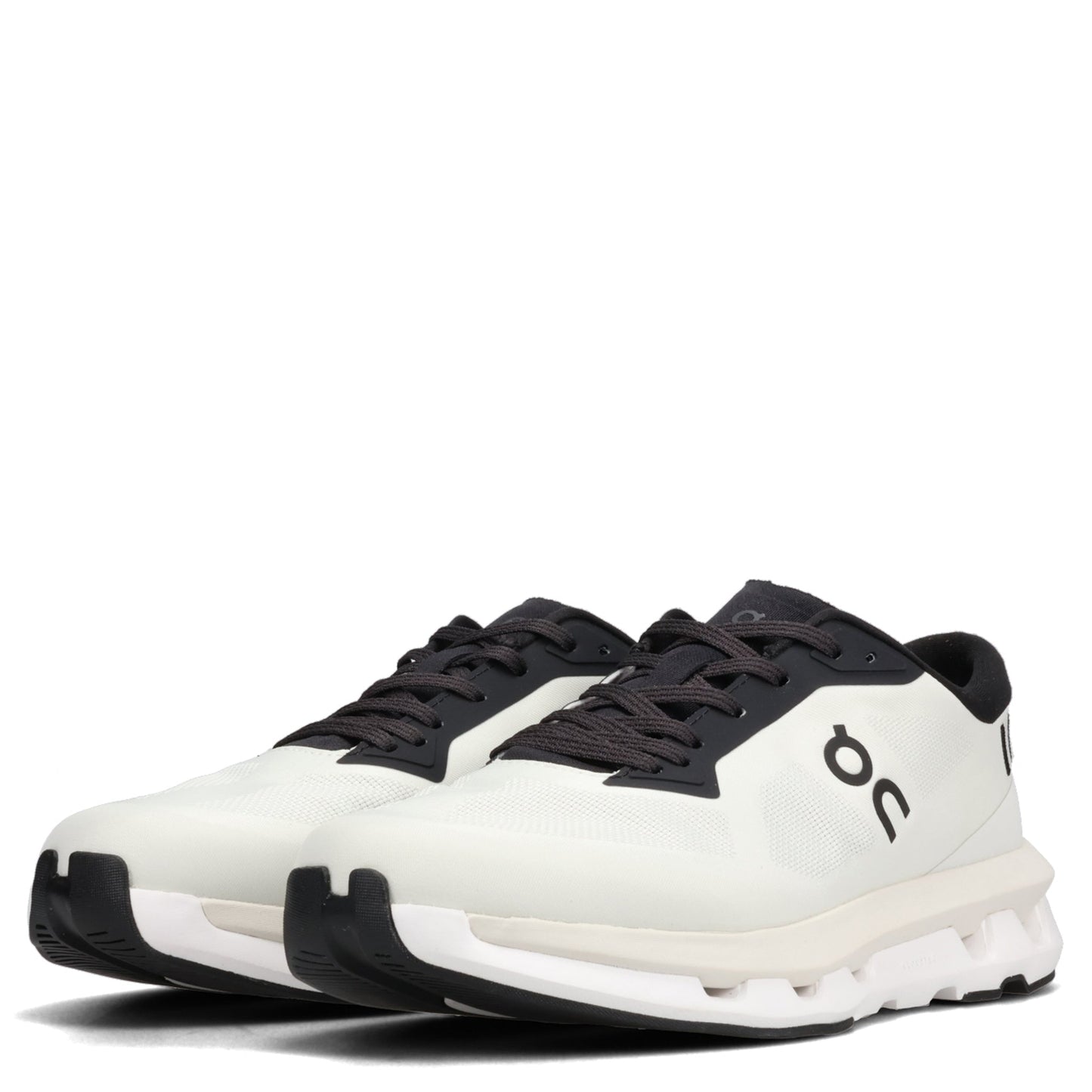 CLOUDZONE / ICE | BLACK