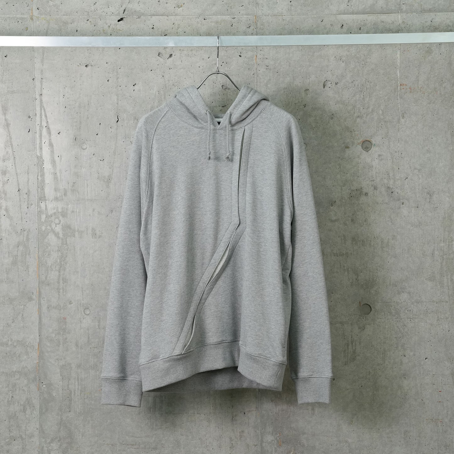 SPLIT HOODIE / GREY