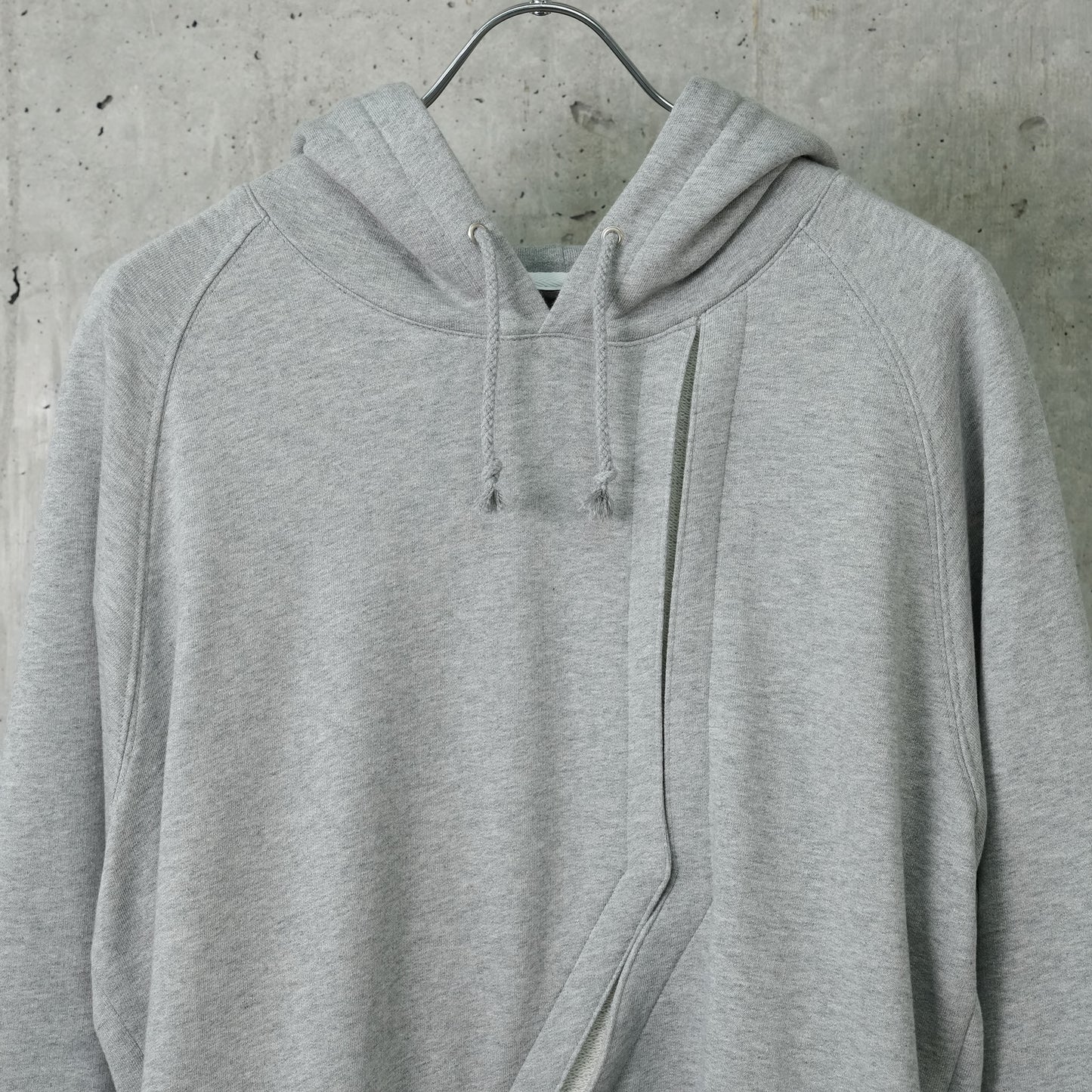 SPLIT HOODIE / GREY