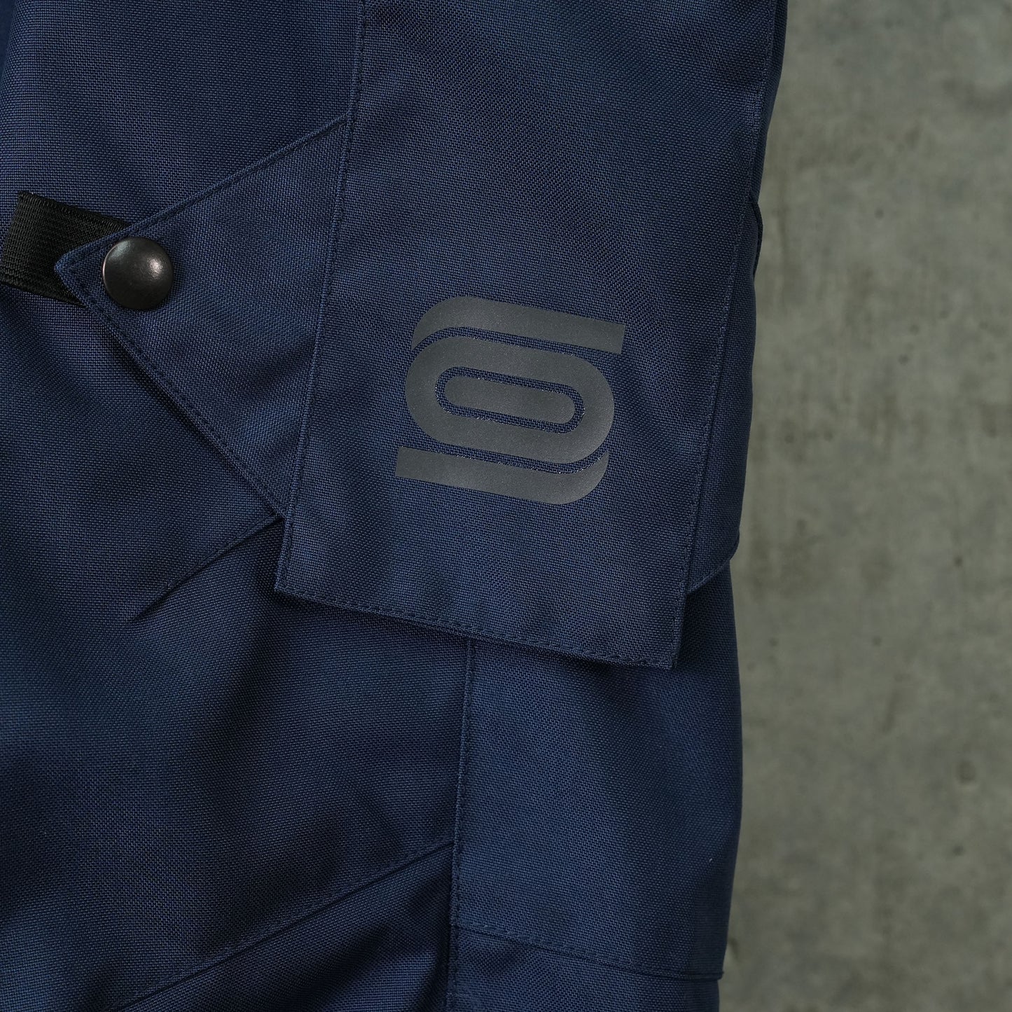 CROC TROUSER / NAVY