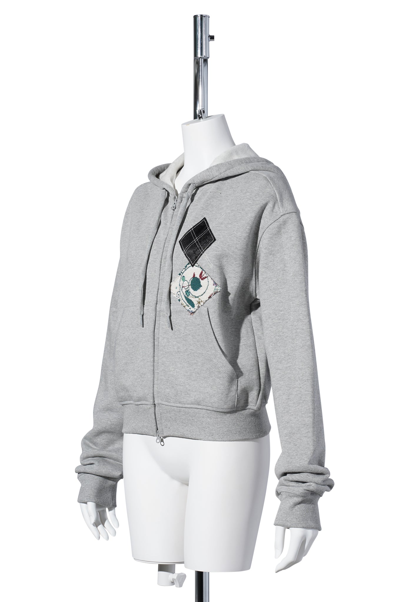 ARGYLE PATCHED HOODIE / GREY