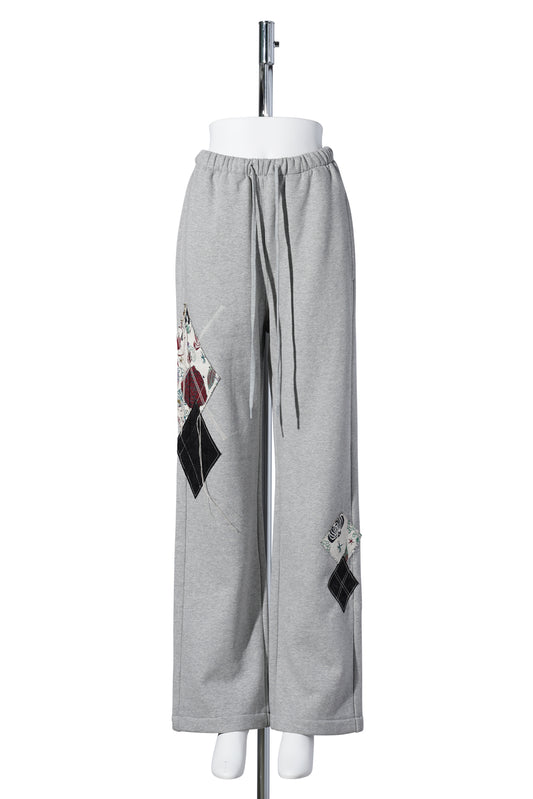 ARGYLE PATCHED LOUNGE PANTS / GREY