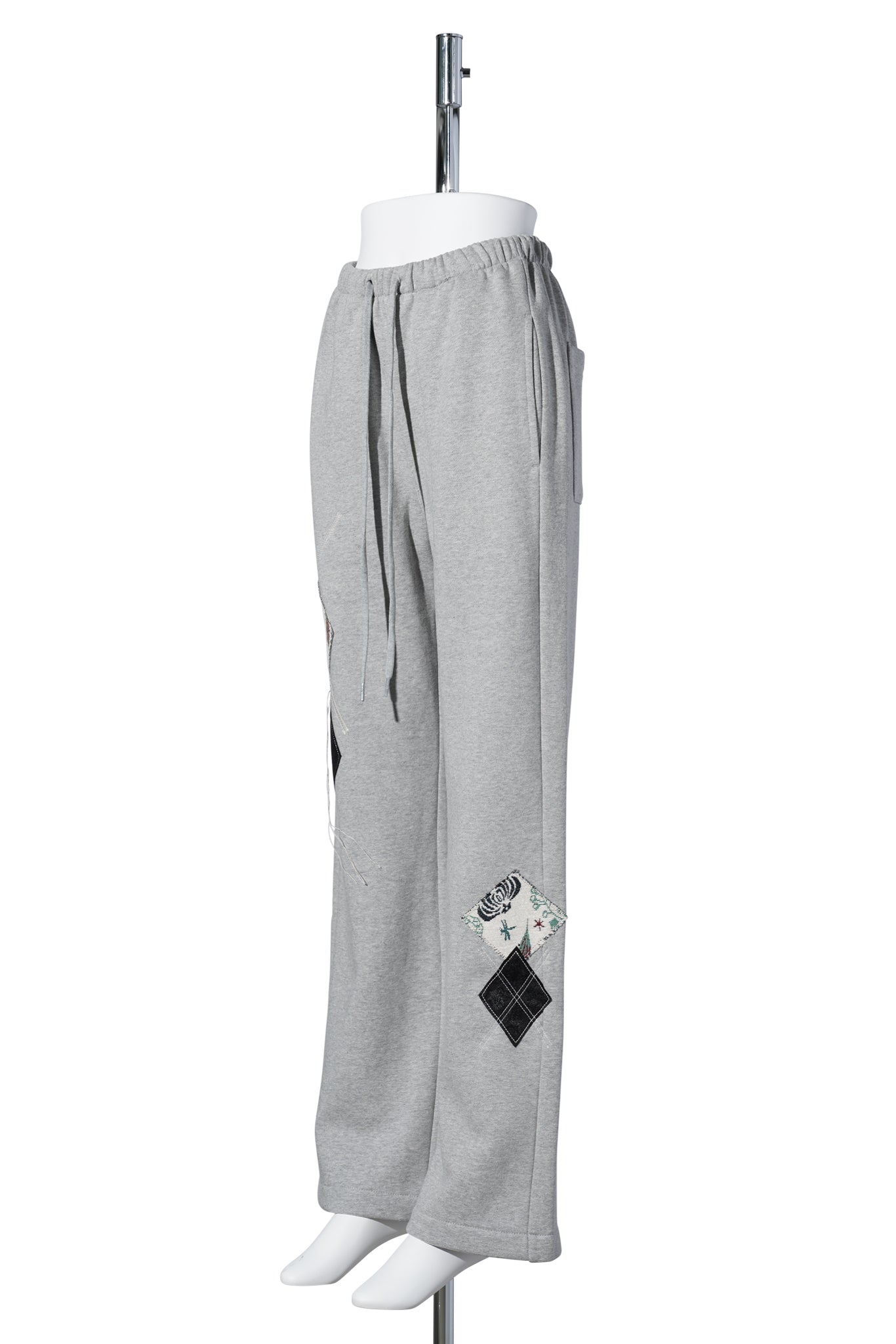 ARGYLE PATCHED LOUNGE PANTS / GREY