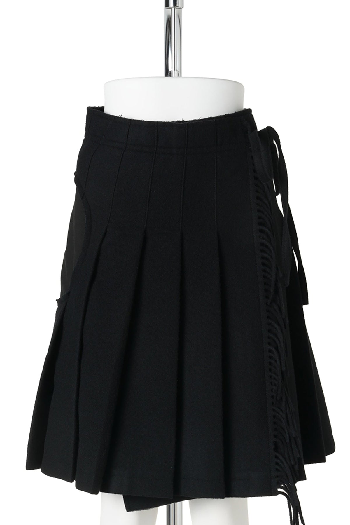 FRINGED WRAP SKIRT / BLACK