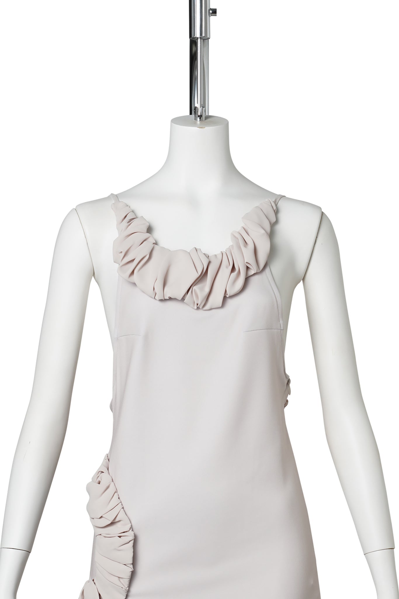 OPEN BACK RUFFLE MINI DRESS / BEIGE