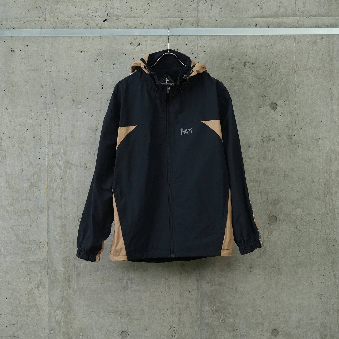 THE LOFT SHELL JACKET / NAVY