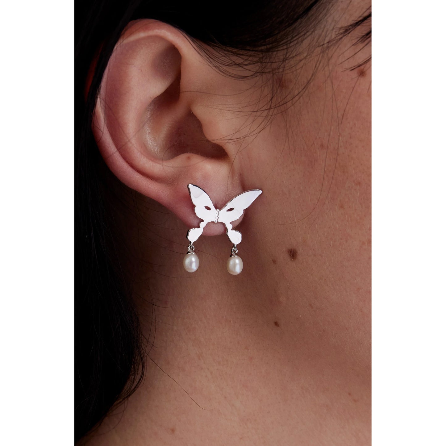 PEARL DROP ALIEN KISS EARRING CPL / SILVER
