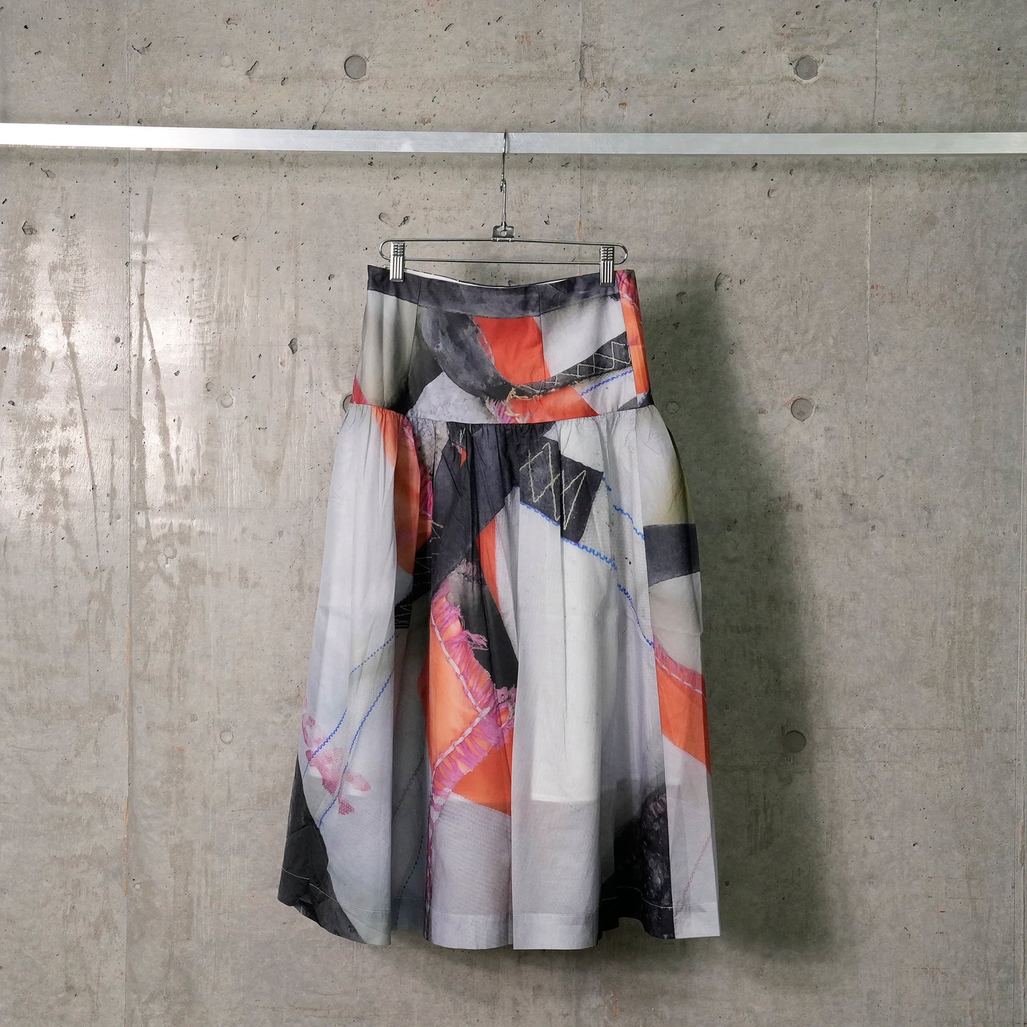 RUE DE LANCRY MAXI SKIRT / AOP