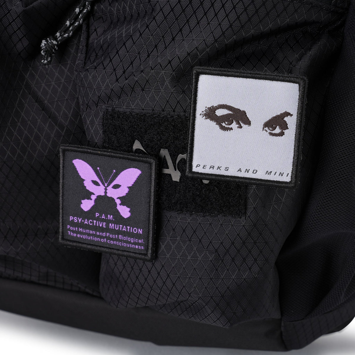 MAIN QUEST SLING BACKPACK / BLACK