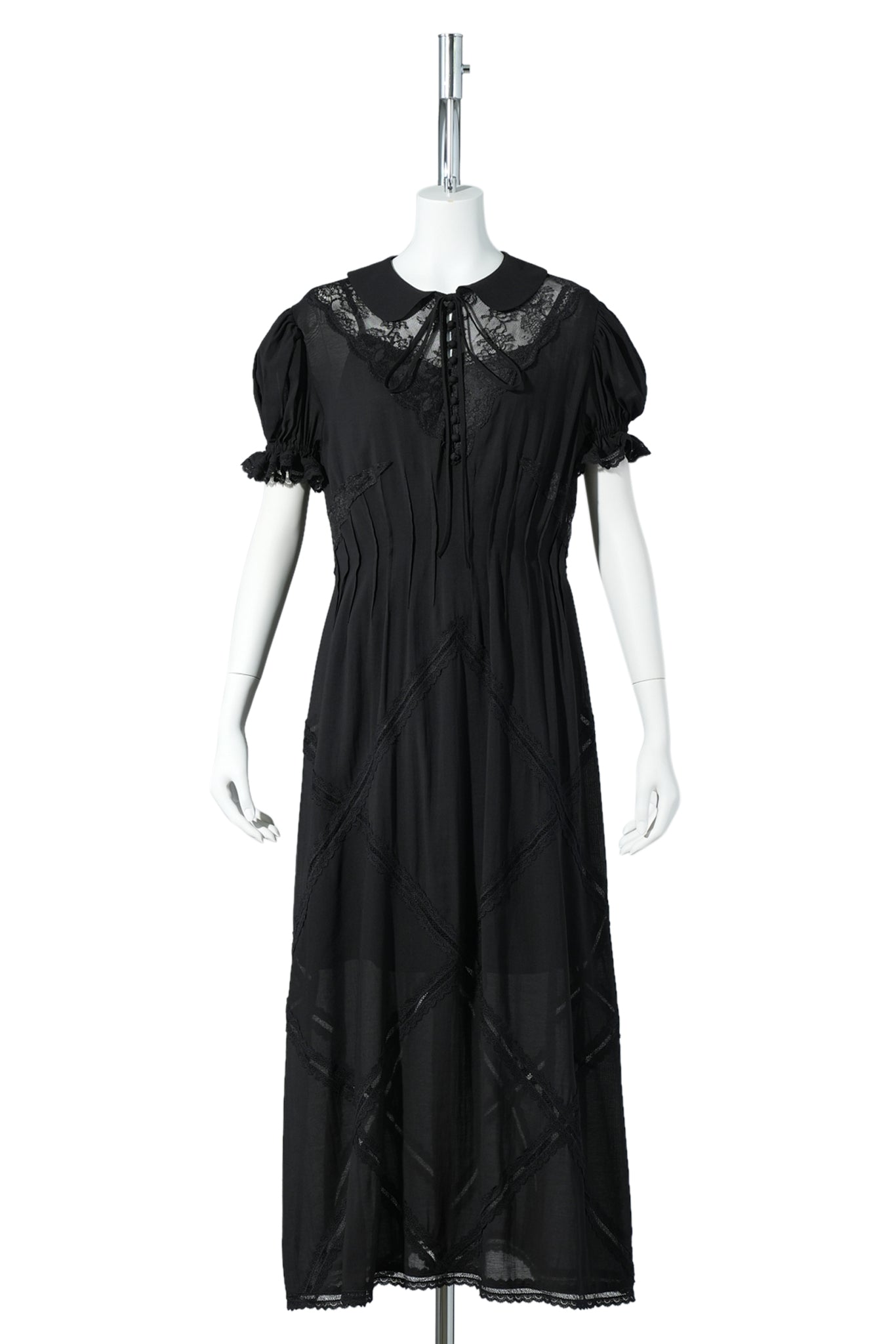BLACK DIAMOND LACE DRESS / BLACK