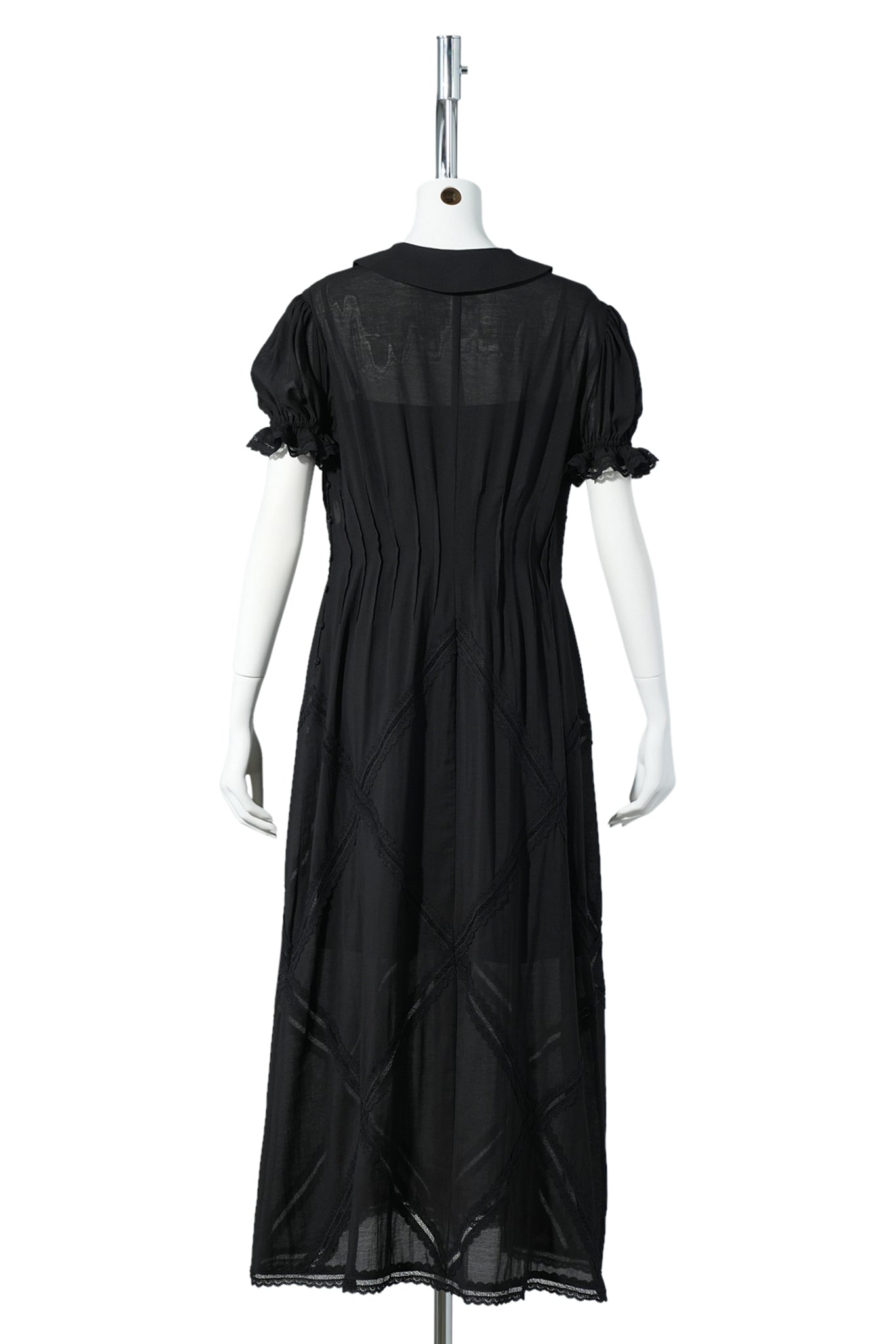 BLACK DIAMOND LACE DRESS / BLACK