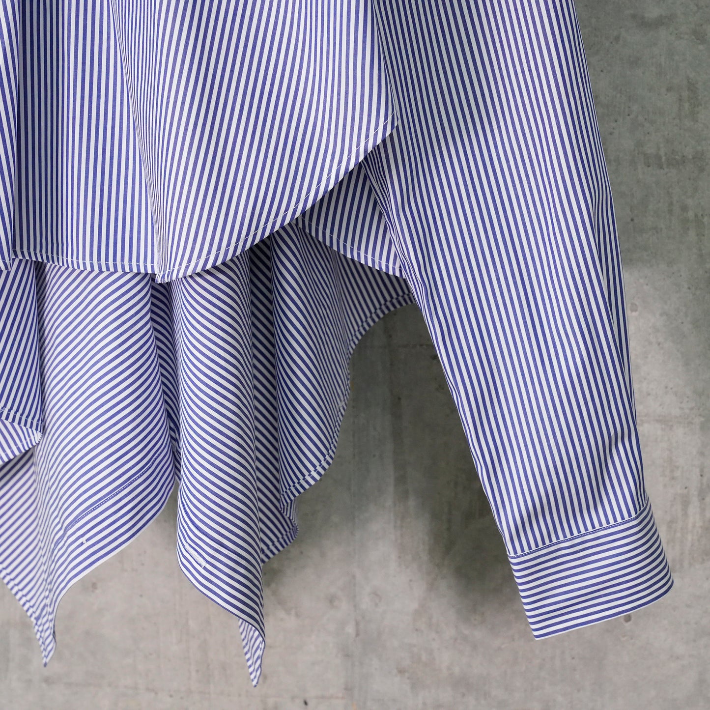 STRIPE TWO WAY SHIRT / WHITE BLUE