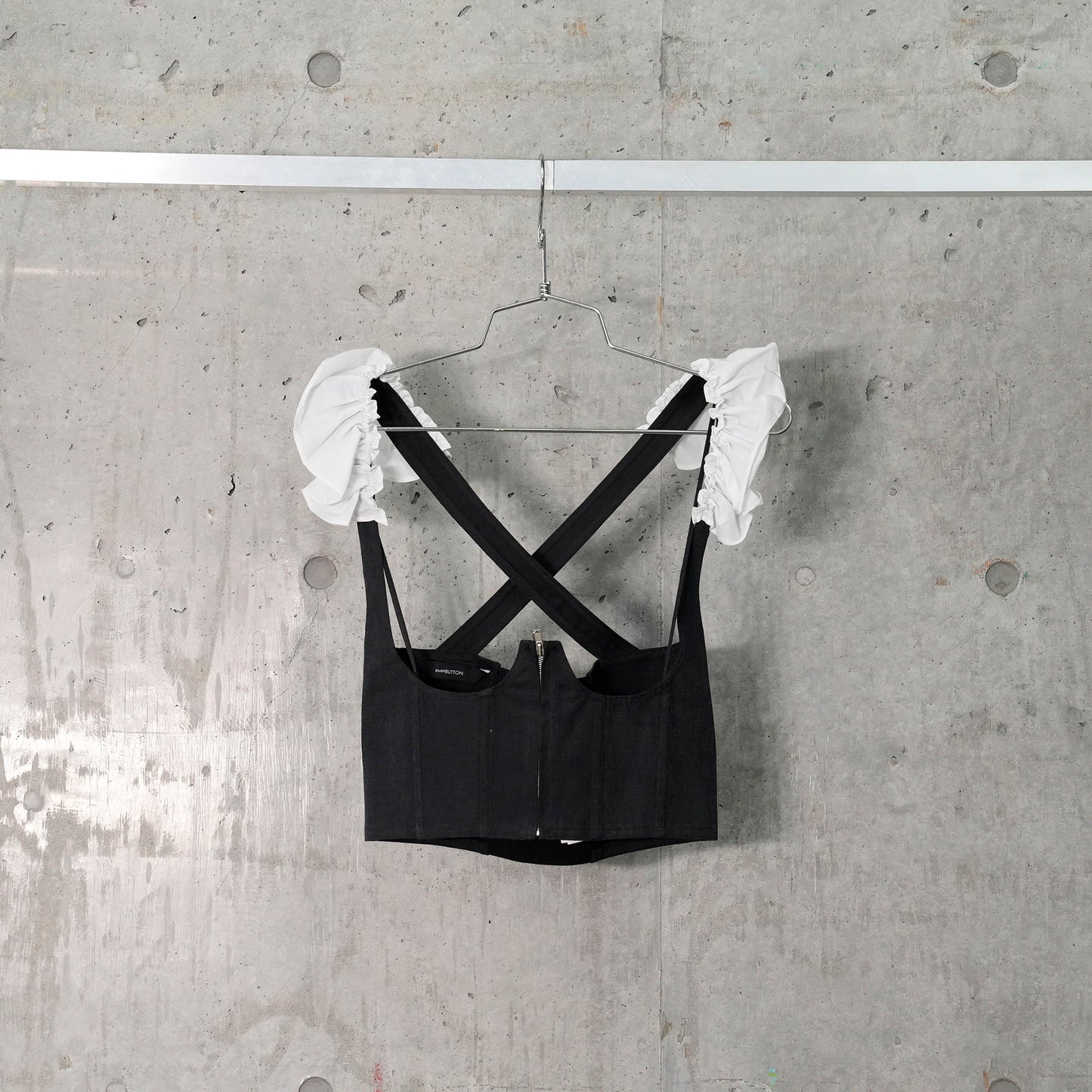 WITH WHITE FRILL BUSTIER / DARK GRAY