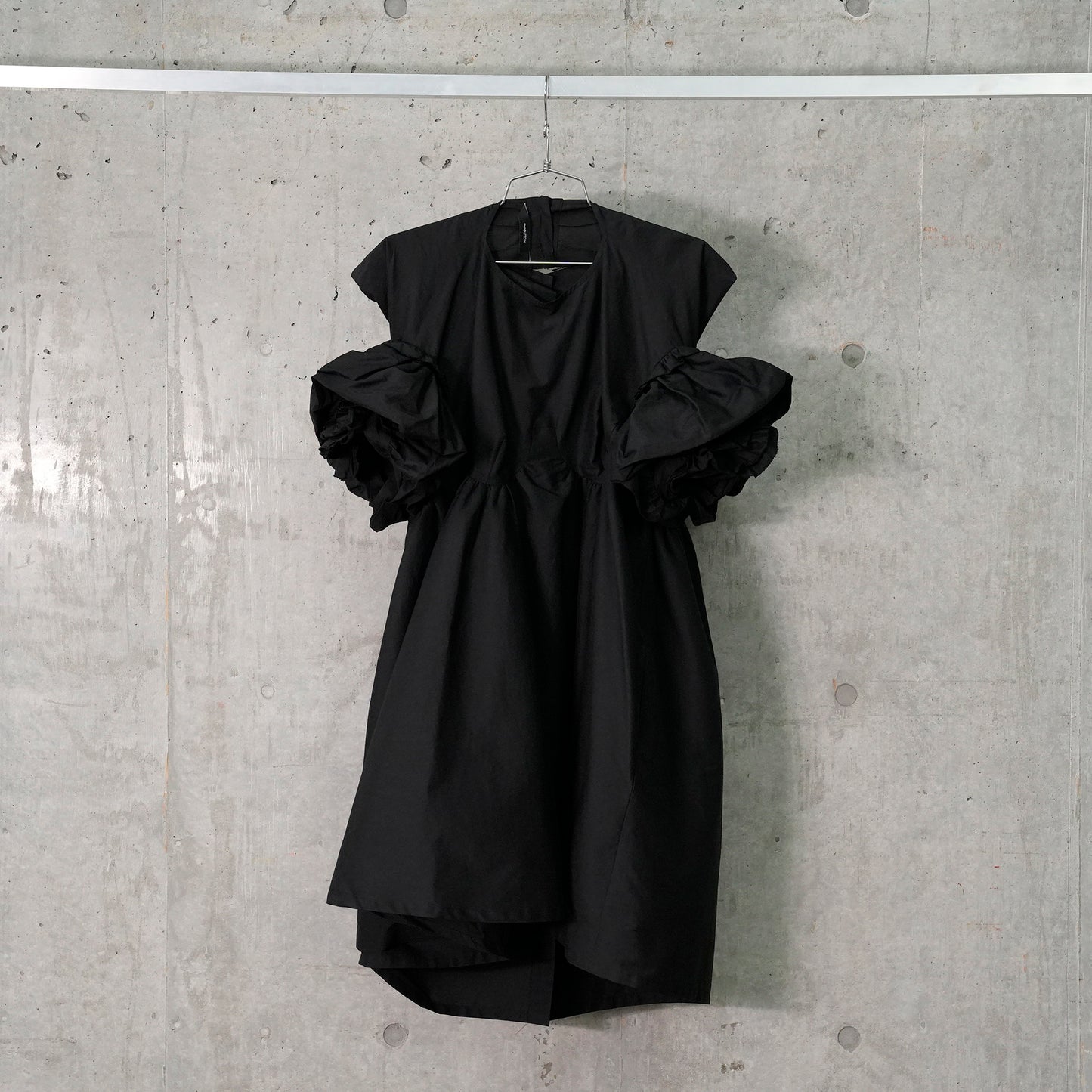 SQUARE MINI DRESS / BLACK