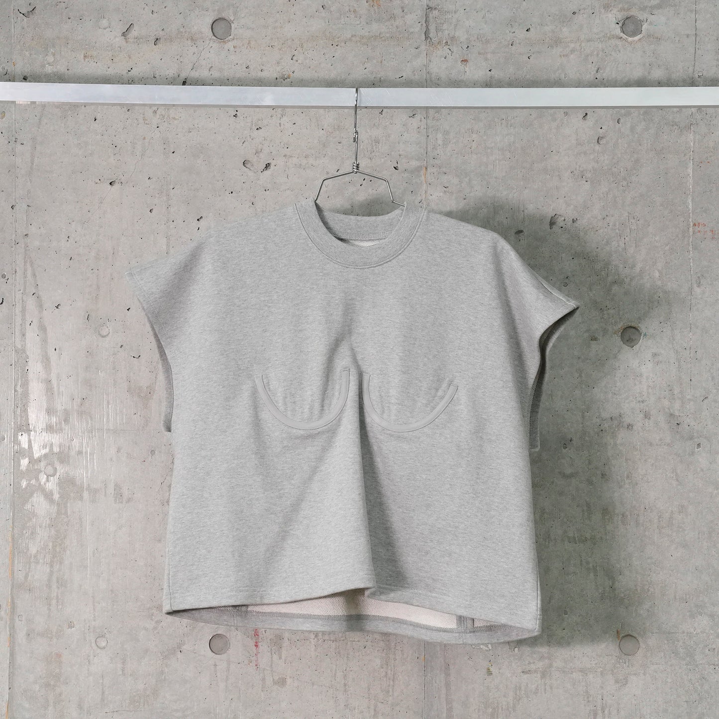 BRA POINT SLEEVELESS JERSEY TOP / GRAY