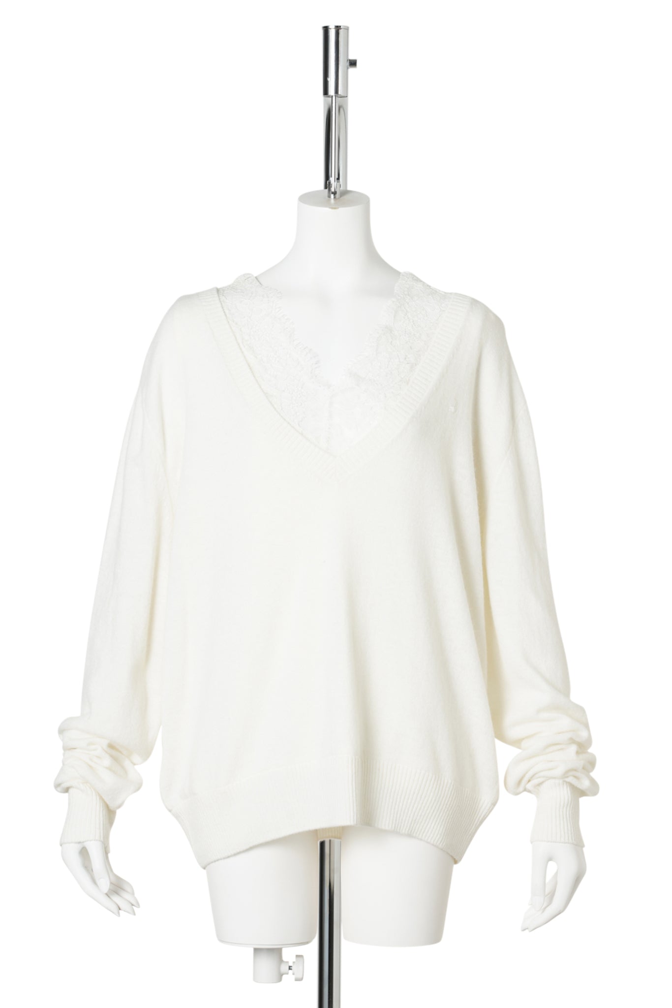 WHITE LACE LAYERED V-NECK KNIT / WHITE