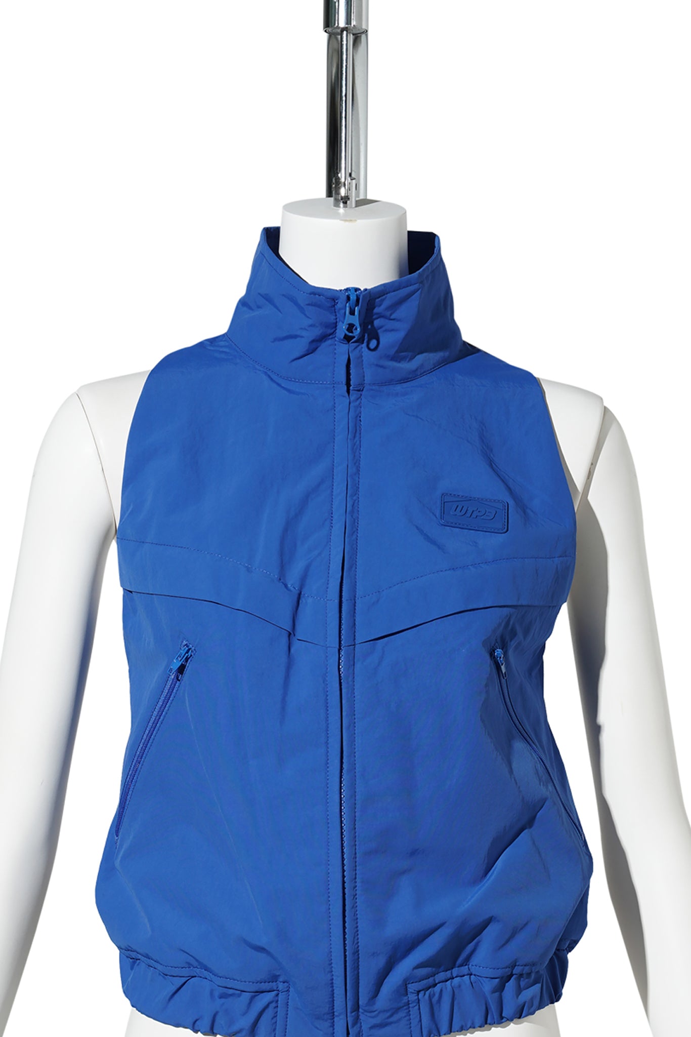 BLUE CROPPED SLEEVELESS WINDBREAKER / BLUE
