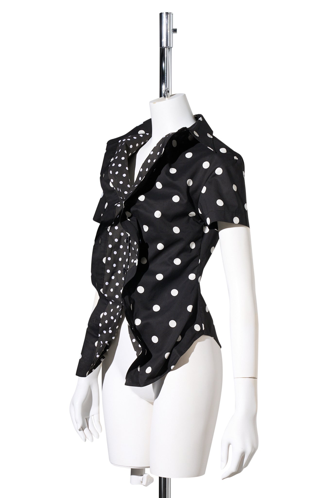BLACK POLKA DOT RUFFLED SHIRT / BLACK