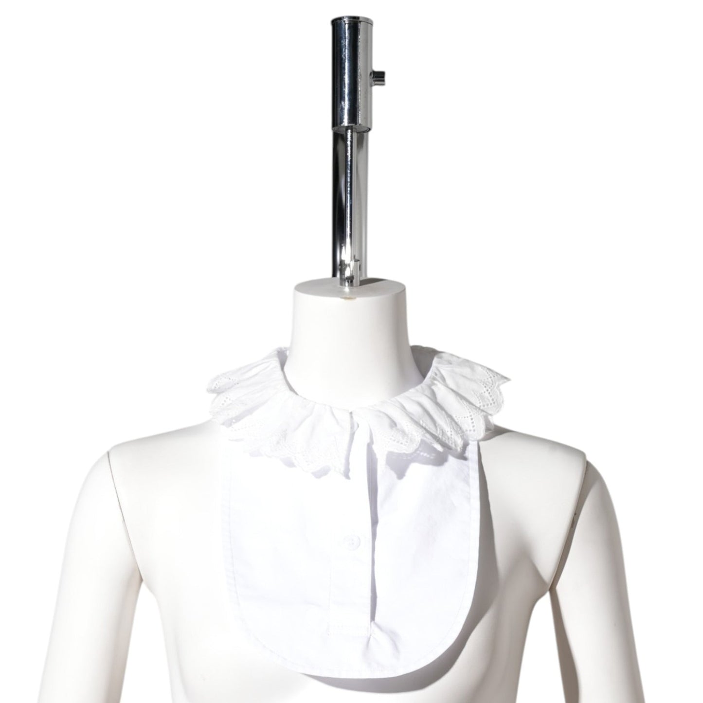 WHITE LACE-COLLAR BIB SHIRT / WHITE