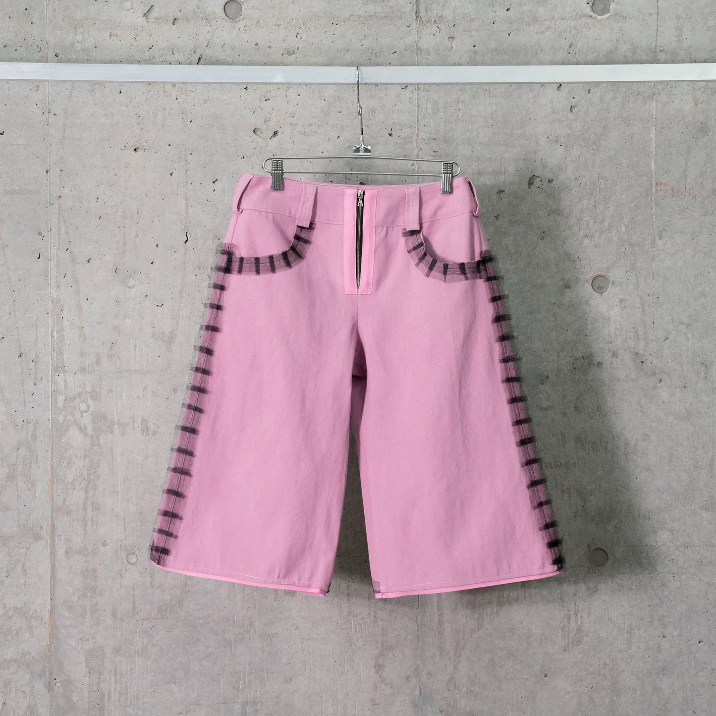 TULLE DENIM SHORTS / PINK