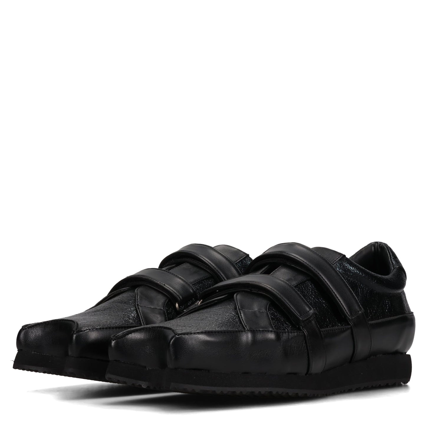 DIABLO SNEAKERS / BLACK PLEATHER