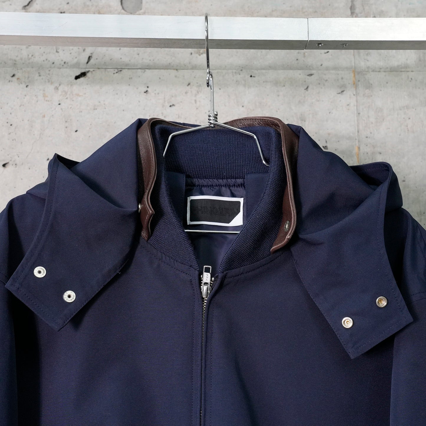 DETACHABLE HOOD JACKET / B:NAVY