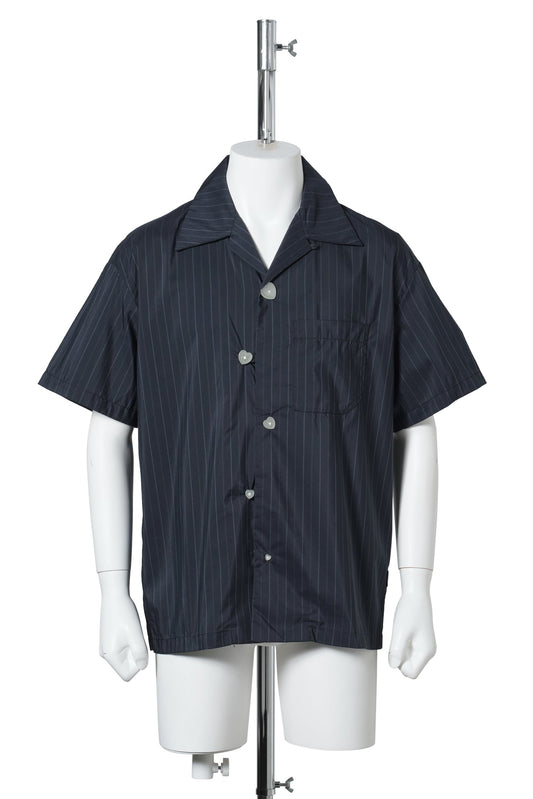 FLOATIONG HEART SS SHIRT / BLACK