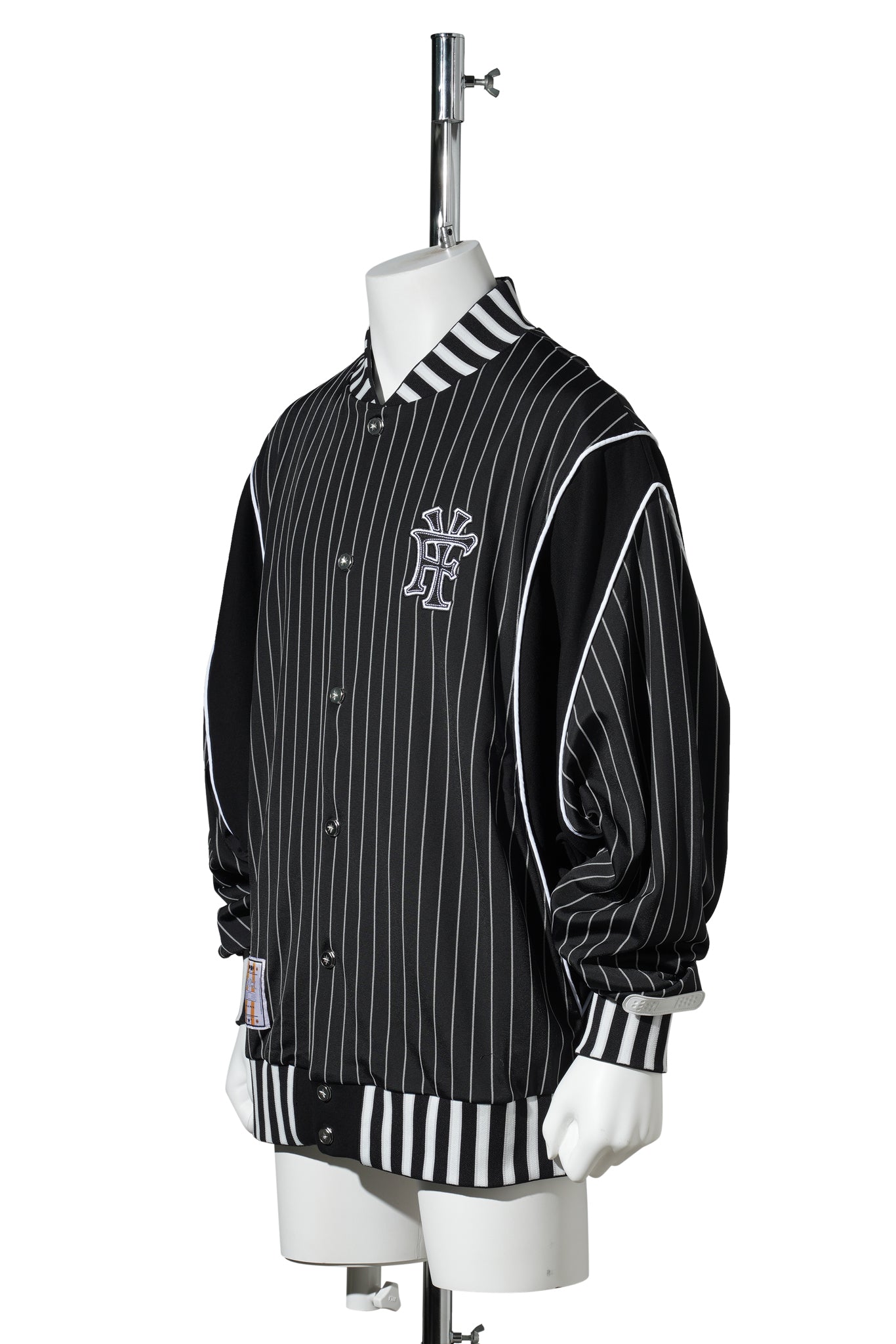MEN SWEATSHIRT / BLACK