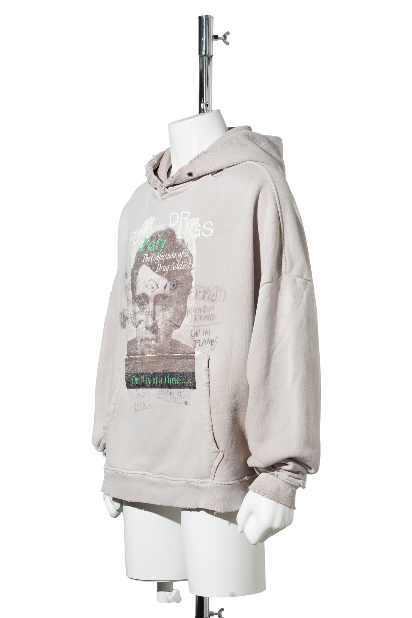 CONFESSIONS HOODED SWEATSHIRT / LIGHT BROWN