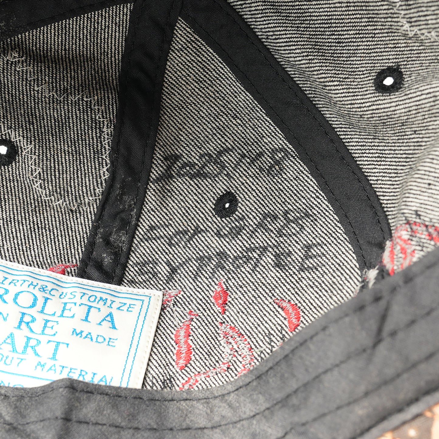 MEME TRUCKER HAT (ASTRO BOOSTER!) / BLACK