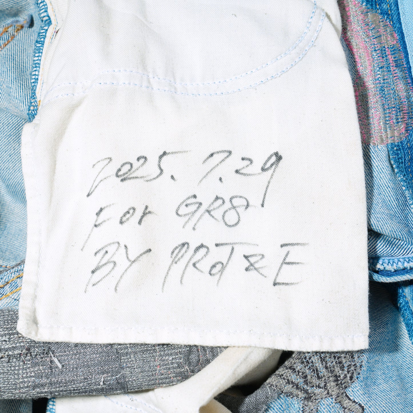 MEME HACK TOON BUGGY JEANS (ENERGY BOOST) / LIGHT INDIGO