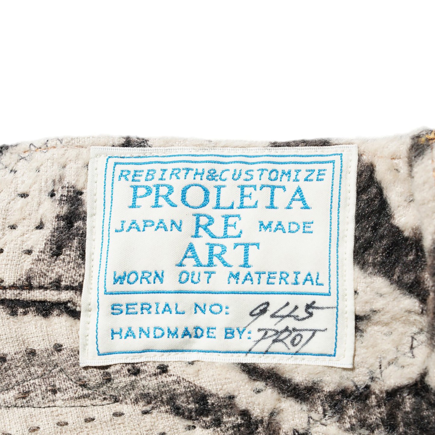 UROBOROS ANIMAL ECO FUR STUDS BUGGY SHORTS / ZEBRA