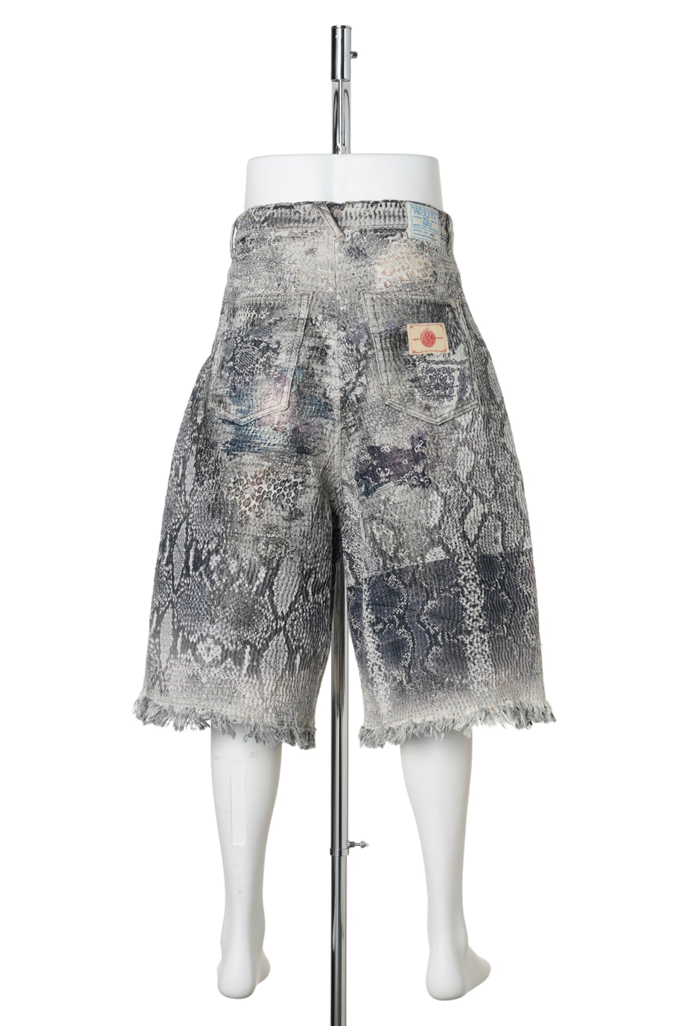 UROBOROS BUGGY SHORTS(SLASH CUT) / PYTHON