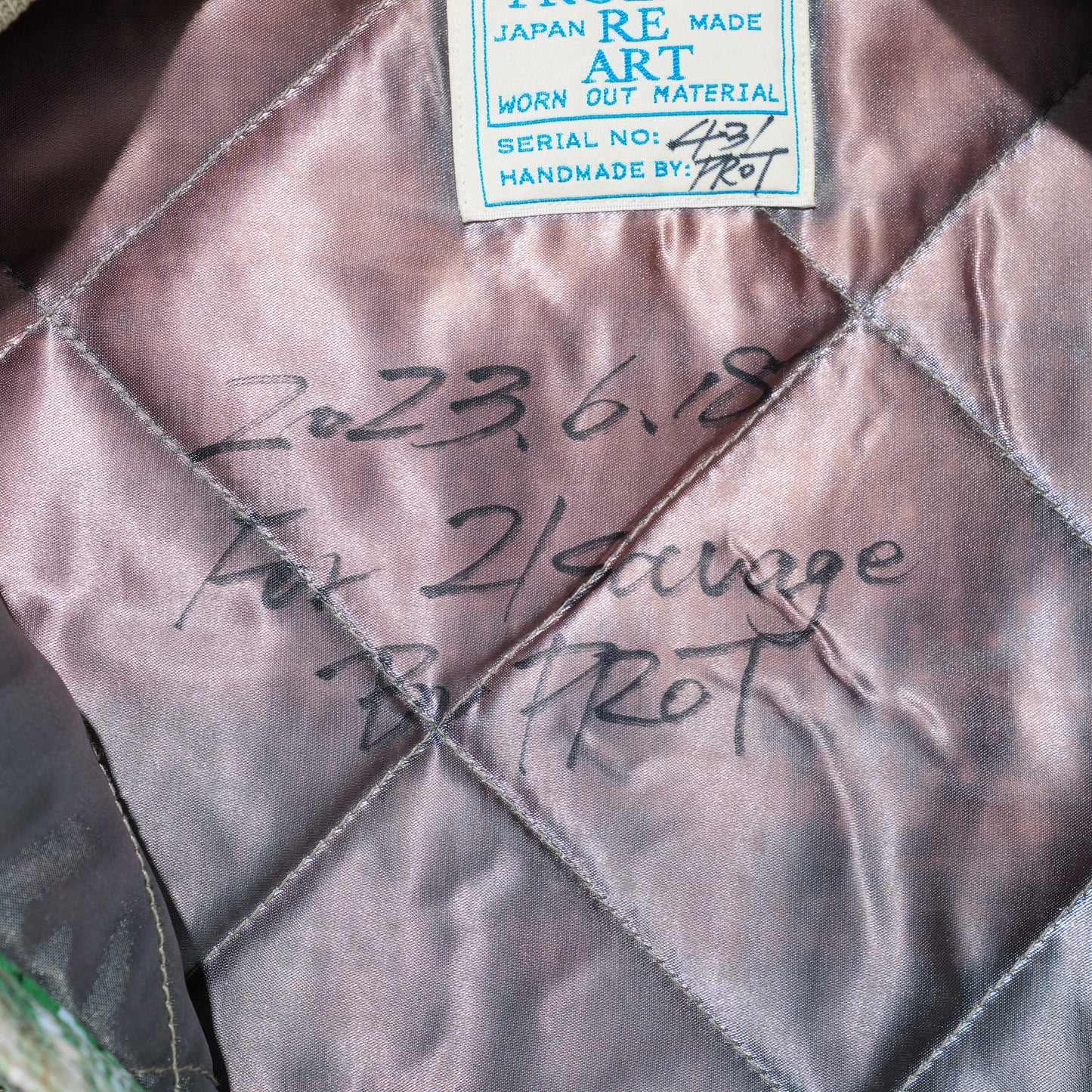 UROBOROS PADDING CLASSIC VEST(FOR 21SAVAGE IT’S ALL A BLUR TOUR 2023 SUN JULY 9 DETROIT MICHIGAN) / GREEN