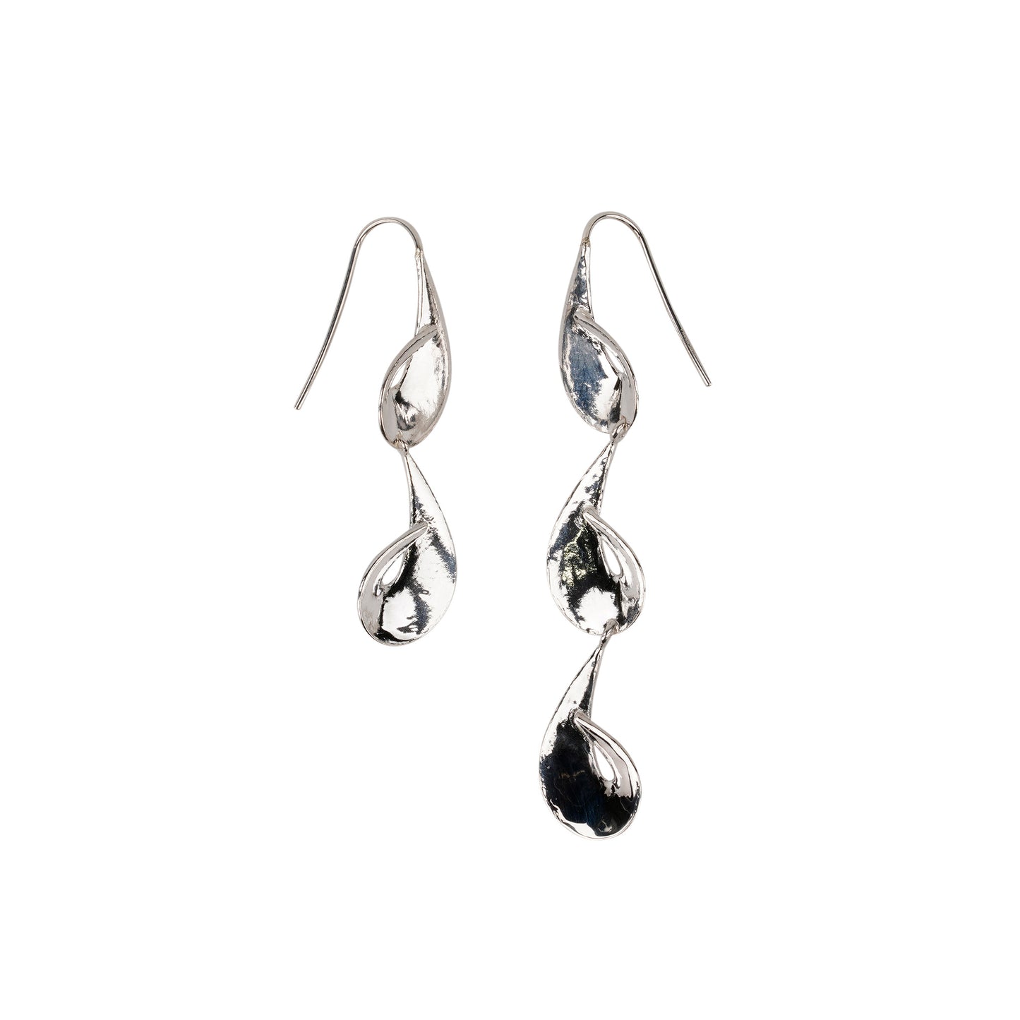 FLOWING EARRINGS / SILVER