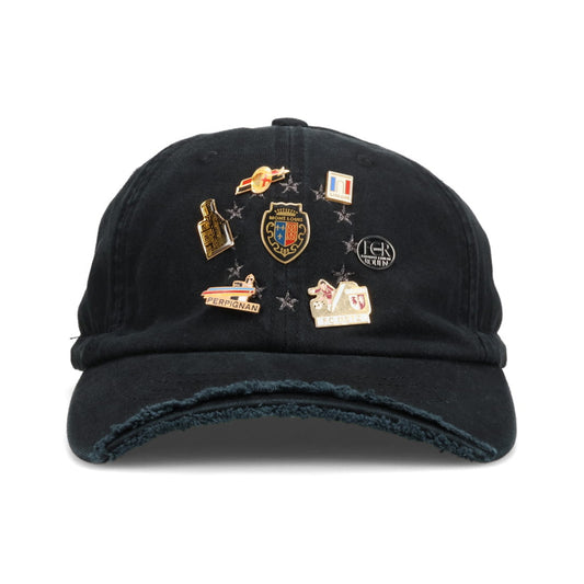 VINTAGE CAP & PINS BLACK PIN BADGE BOLOCAP / BLACK