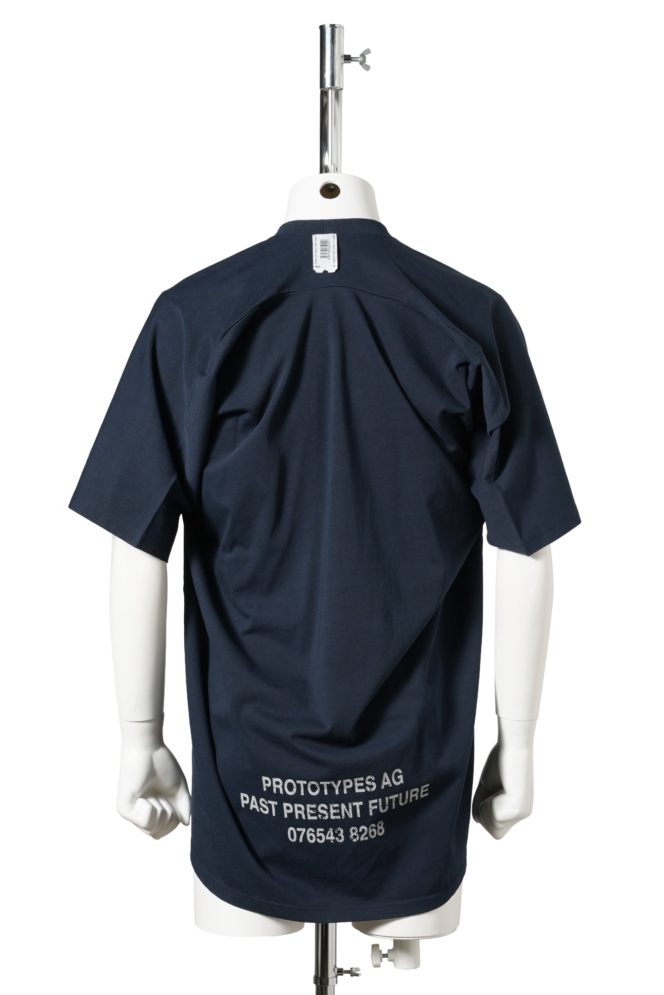 MOVED NECKLINE TEE / NAVY