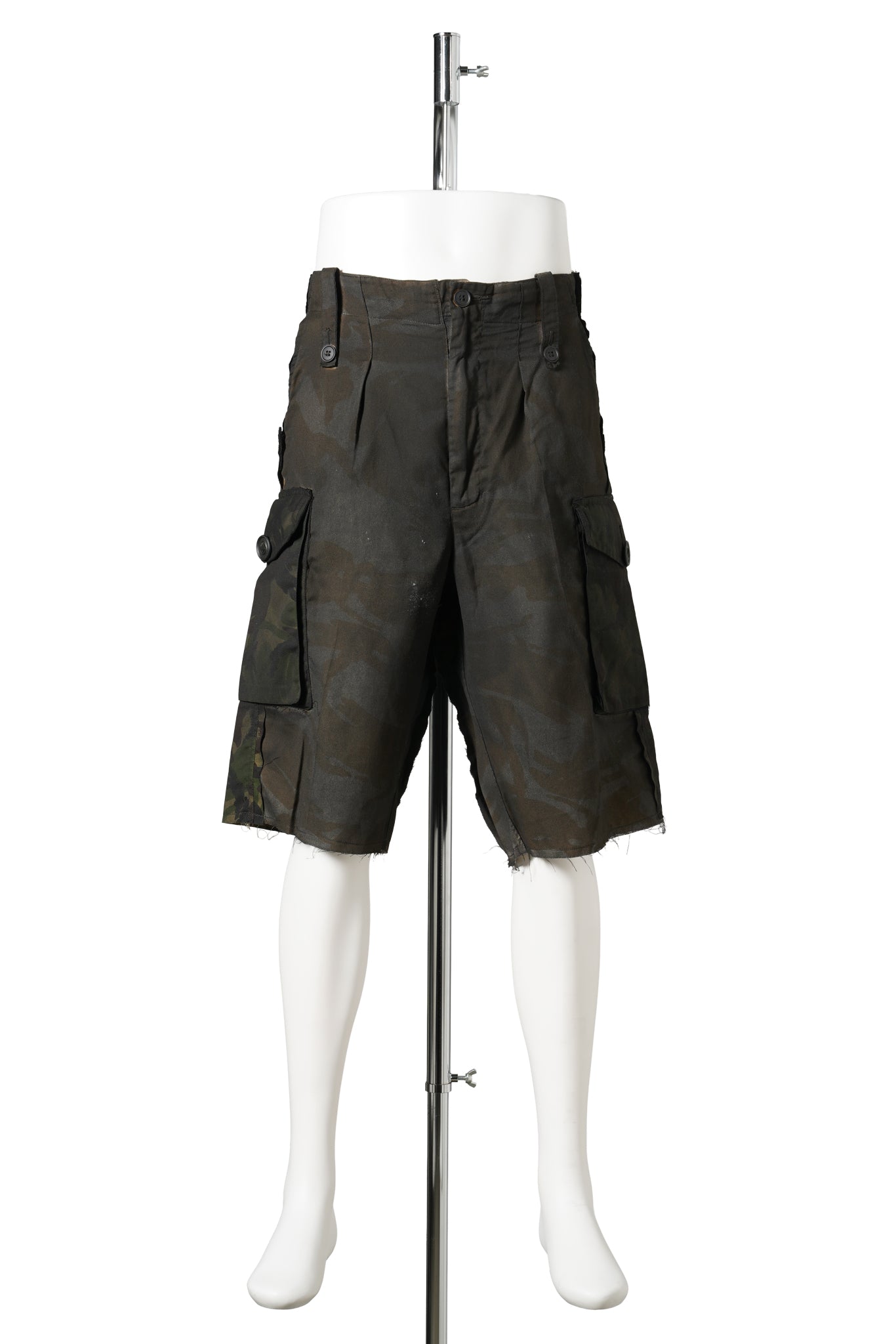 NEW CAMO SHORT / BLACK