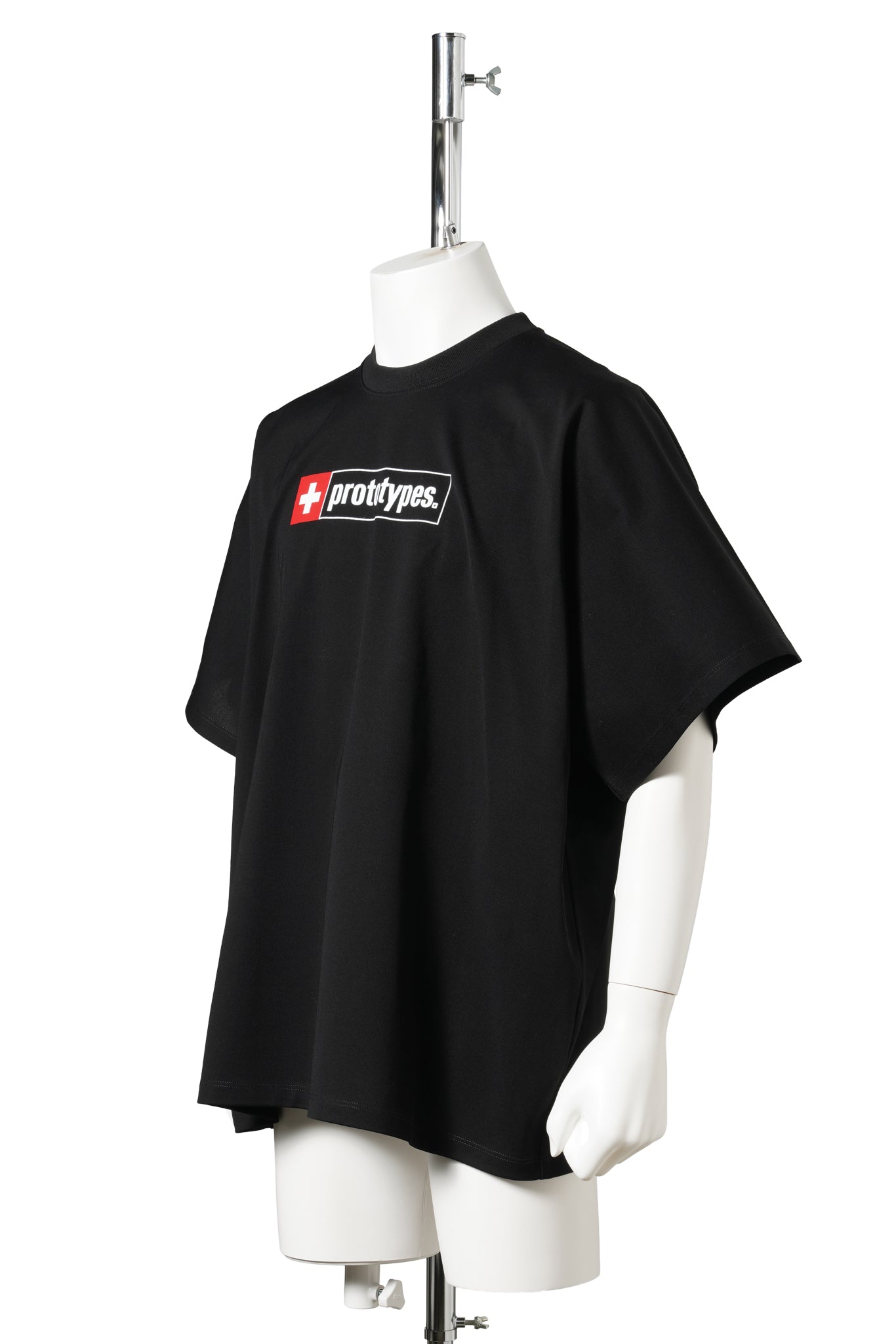 CROSS LOGO PRINTED TEE / BLACK