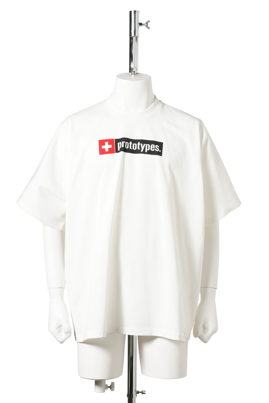 CROSS LOGO CLASSIC PRINTED TEE / WHITE