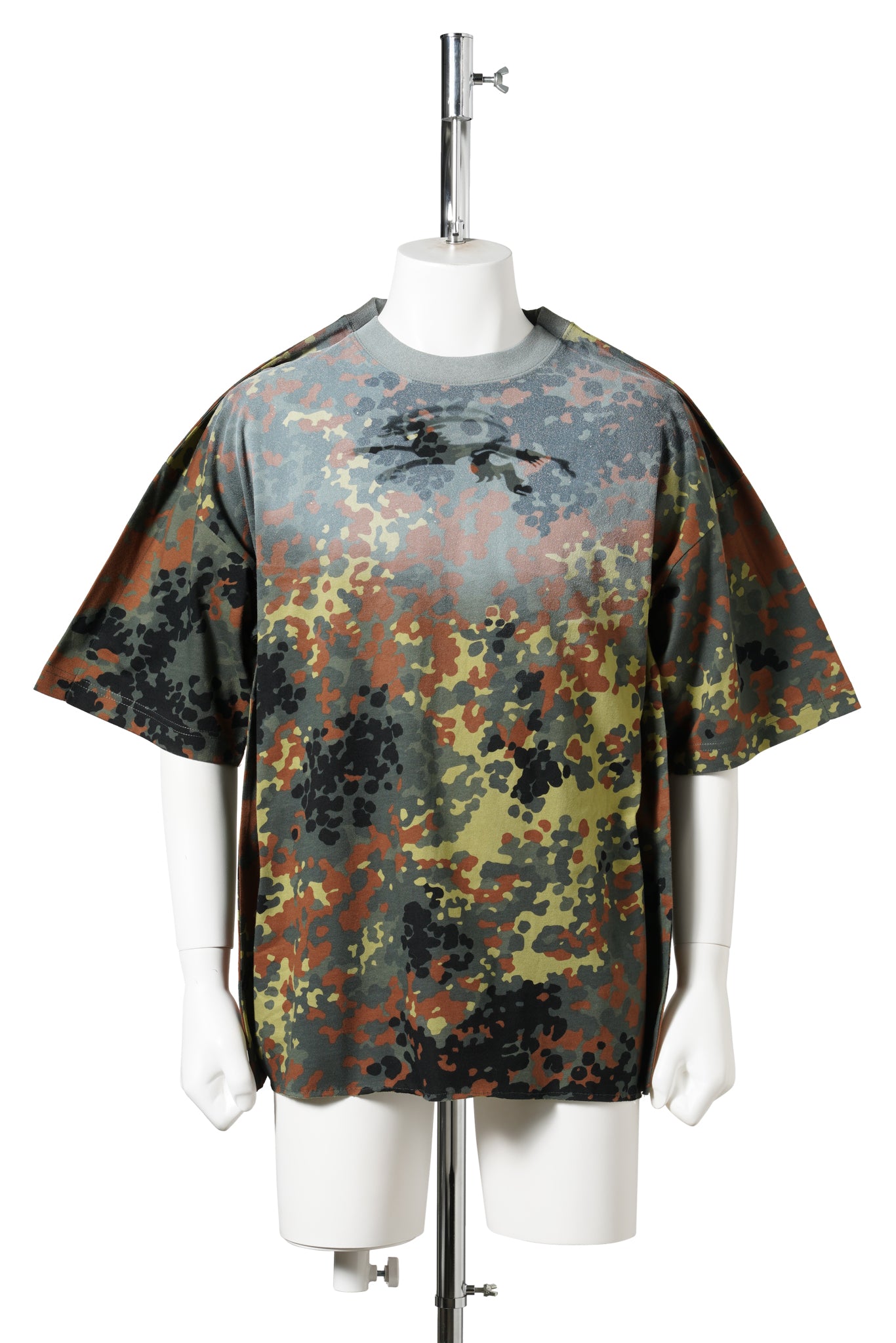 GOAT STENCIL CAMO TEE / GREEN