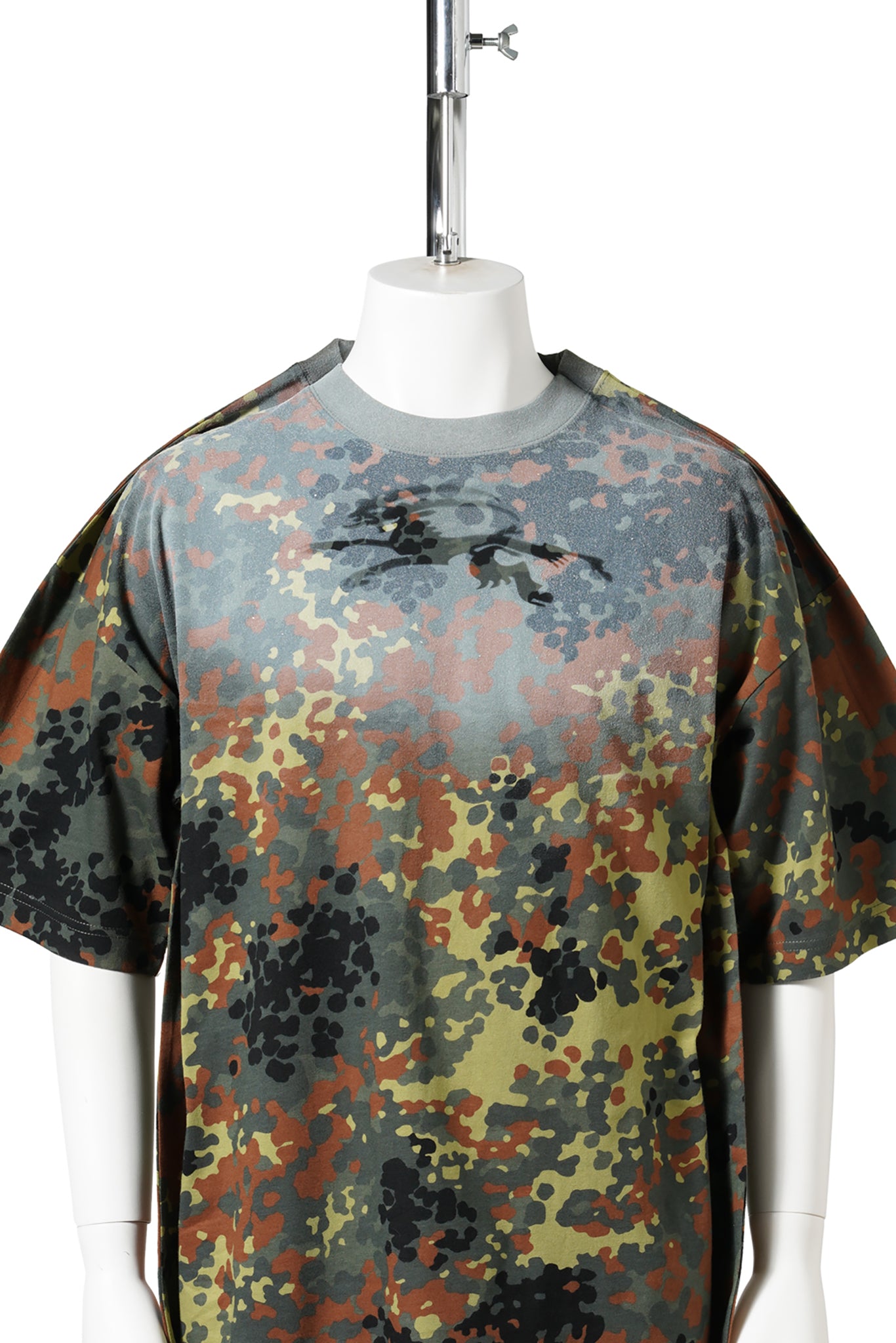 GOAT STENCIL CAMO TEE / GREEN