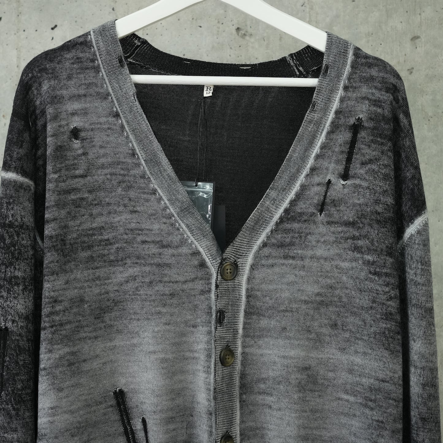 BOYFRIEND CARDIGAN / Y158B:DISTRESSED BLACK