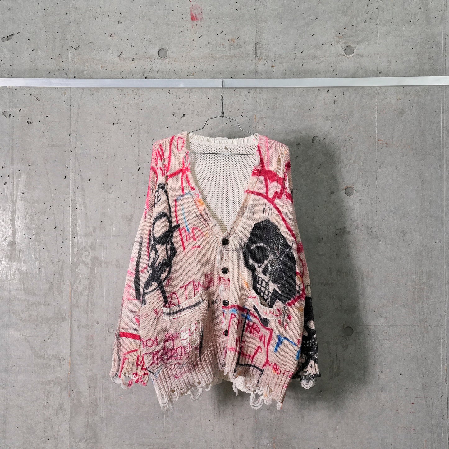 PRINTED OVERSIZED CARDIGAN / Y167A:SKULL GRAFFFITI PRINT